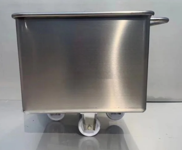Custom-01-600x497